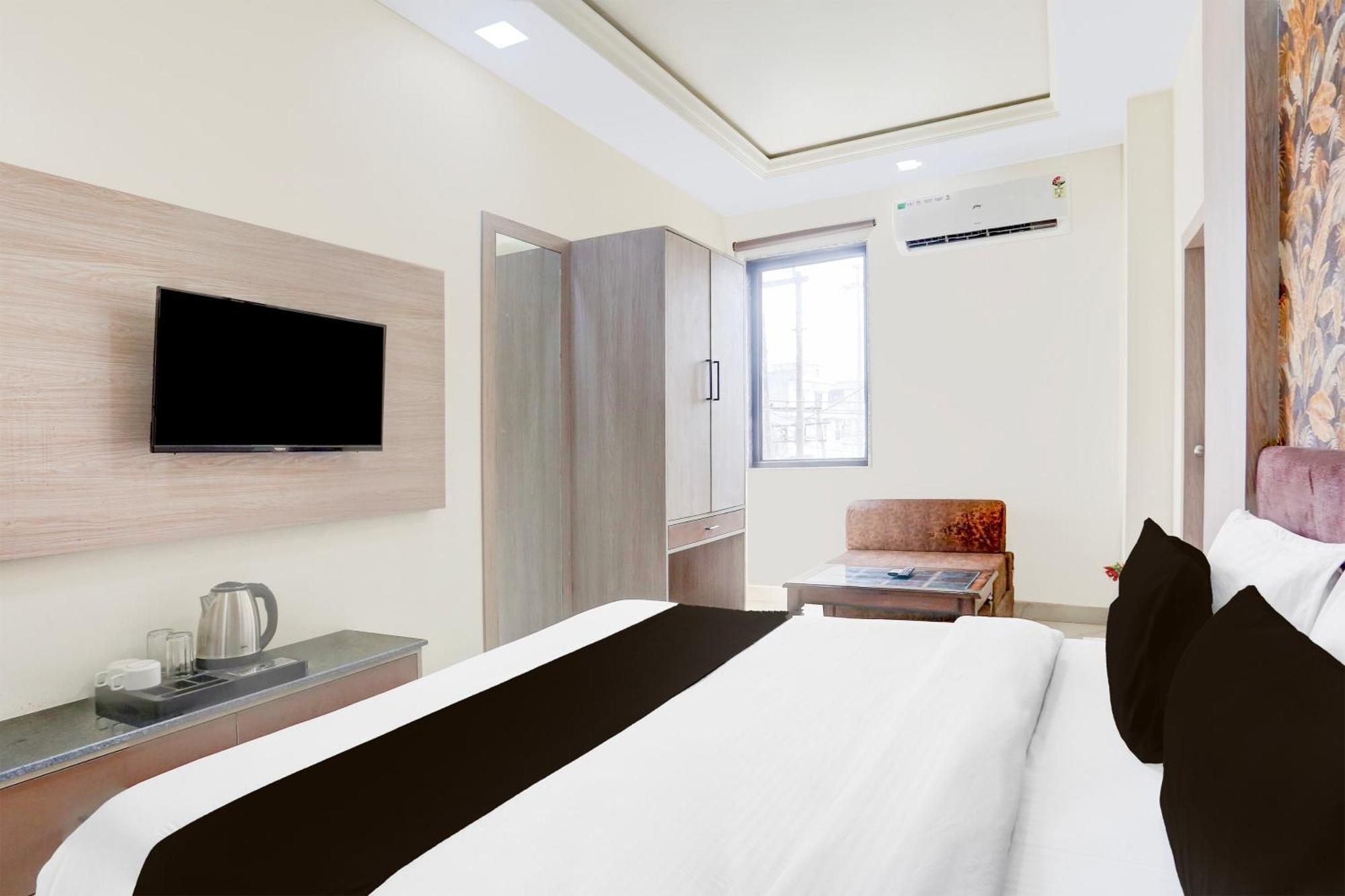 OYO RDP084 Hotel The Vidya Grand Rudrapur Zewnętrze zdjęcie